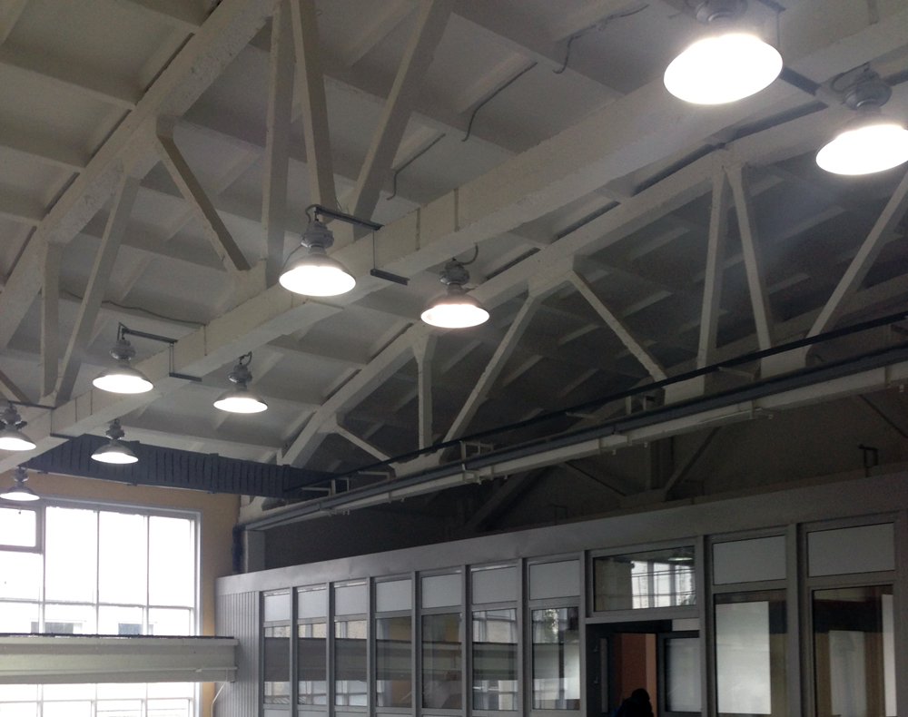 Фото 6 — Профессиональная установка светильников на территории